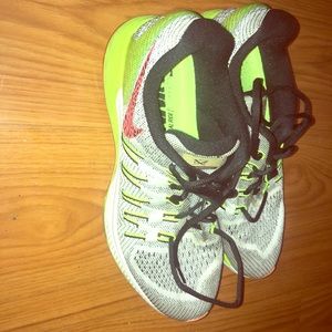 Nike running shoes unisex size 12